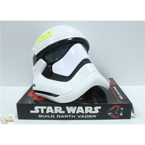 STAR WARS MODEL & HEAD MASK