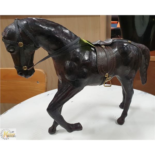 HANDCRAFTED LEATHER HORSE