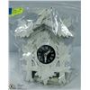 Image 1 : WEST GERMAN WOOD CUCKOO CLOCK BLACK FOREST