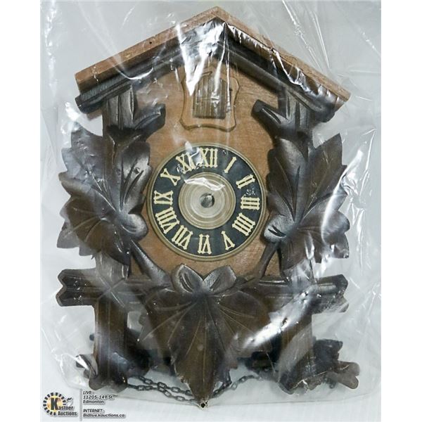 WEST GERMAN WOOD CUCKOO CLOCK BLACK FOREST