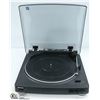 Image 1 : AIWA TURNTABLE