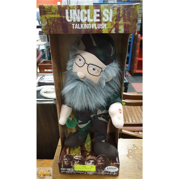 UNCLE SI DUCK COMMANDER TALKING PLUSH FIGURE