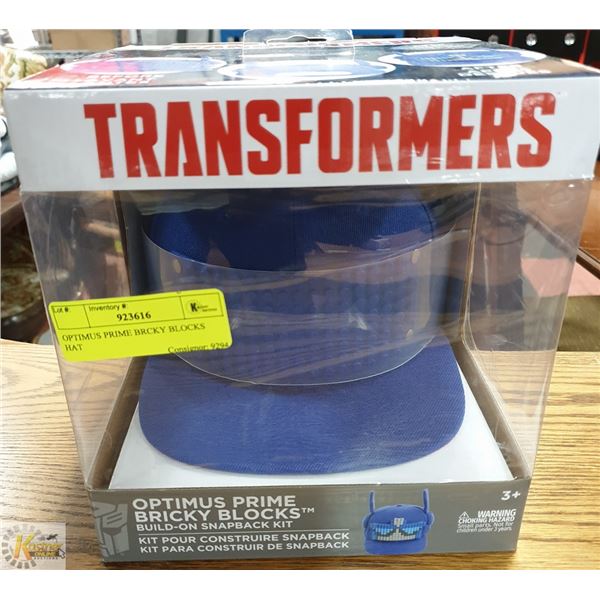 OPTIMUS PRIME BRCKY BLOCKS HAT