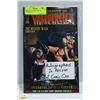 Image 1 : SIGNED AT COMIC CON +18 VAMPIRELLA