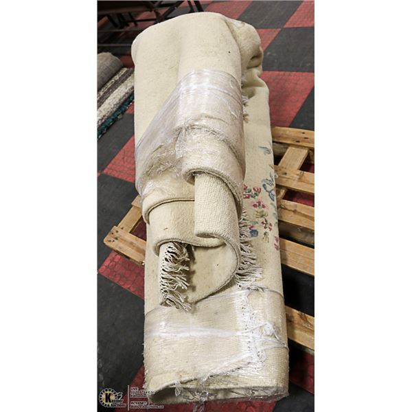 EXTRA LARGE WOOL CARPET