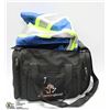 Image 1 : SUPERIOR GLOVE DUFFLE BAG WITH HIGH VIS VESTS