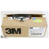 Image 1 : BOX OF 3M SECUREFIT PROTECTIVE EYEWEAR