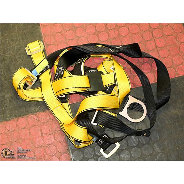 FULL BODY HARNESS