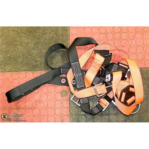 FULL BODY HARNESS