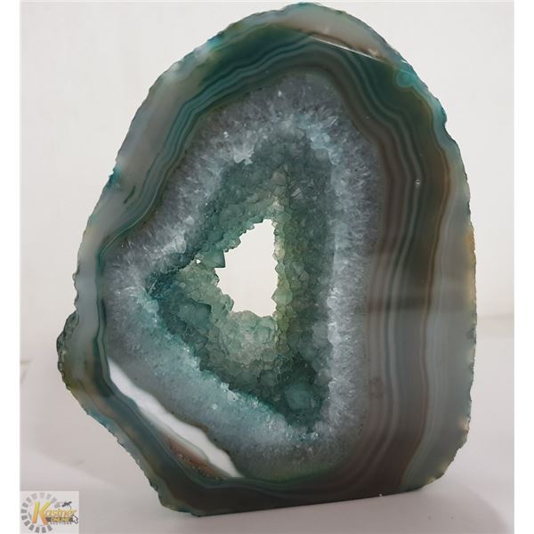 JADE-GREEN GEODE (4"H X 3.5"W X 3/4"-THICK)