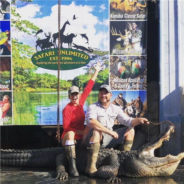 5-Day Louisina Alligator Hunt Up To 9.5 ft for One Hunter and One Non-Hunter - Upgrade Available