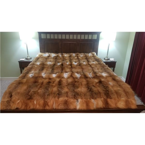 Red Fox Hide Queen Bedspread