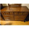 Image 3 : Vilas Maple Dresser C