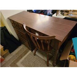 Vilas Maple desk C