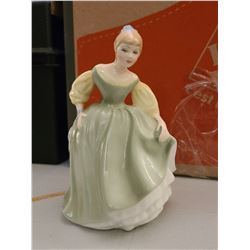 Royal Doulton Figurine 'Fair Maiden' B