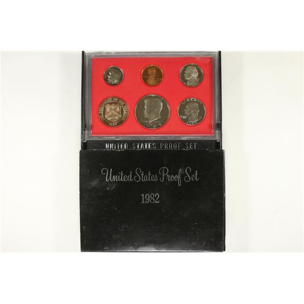 1982 US PROOF SET (WITH BOX)