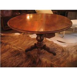 Louis Philippe Dining Table in Solid Walnut #1593725