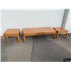 Image 1 : 3 piece coffee and end table set