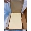 Image 1 : Legal file folders and envelopes