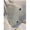 Image 1 : Rolling storage container