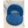 Image 1 : Portable cushion