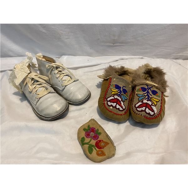 baby shoes, change purse, baby moccasins