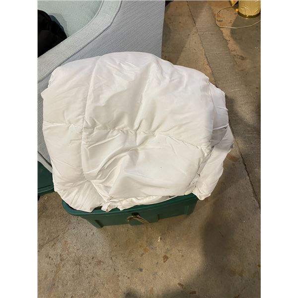 comforter 90 inches x 94 inches