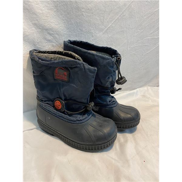 Kids size 1 sorel boots used