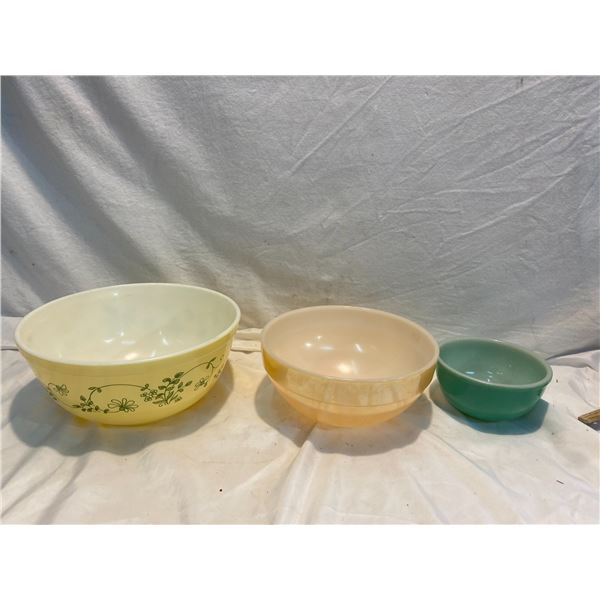 Pyrex and Fire King