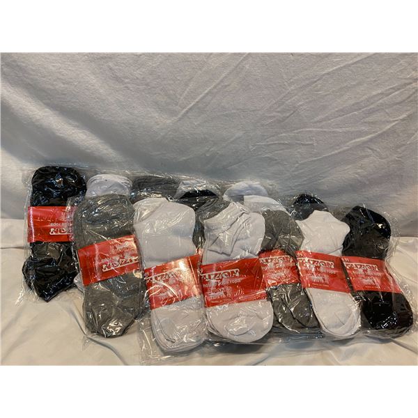 4 packs new socks size 10-13