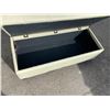 Image 2 : Storage Bench
