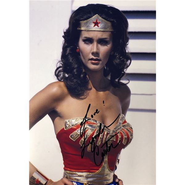 Wonder Woman Lynda Carter Signed Photo