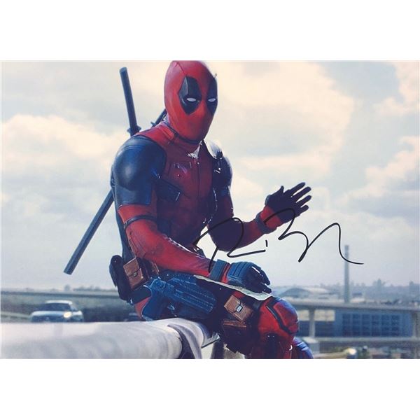 Deadpool Ryan Reynolds Signed Photo