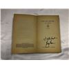 Image 2 : Autograph Signed James Bond Book Roger Moore