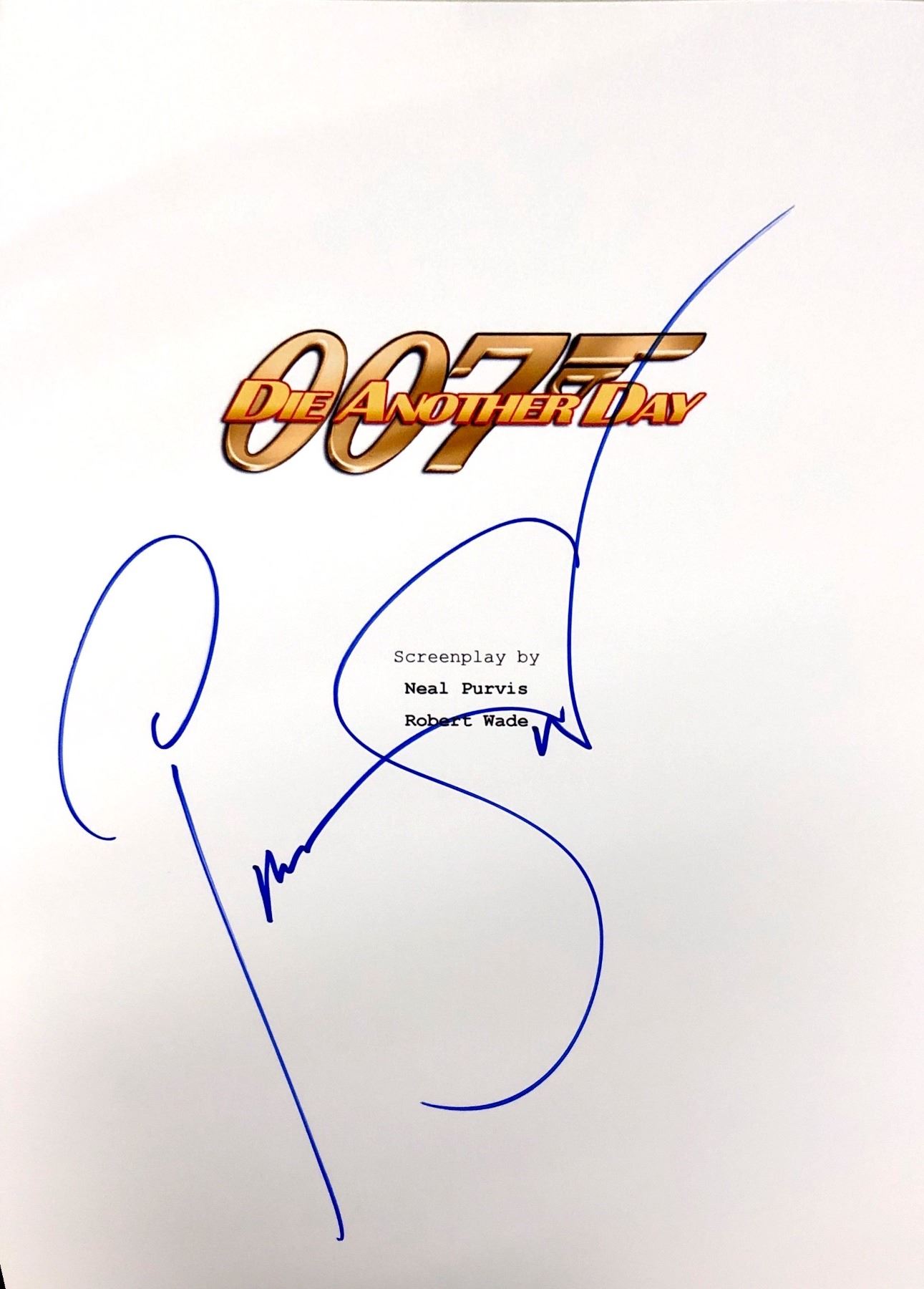 007 Script Pierce Brosnan Autograph Signed James Bond 007 Script Cover