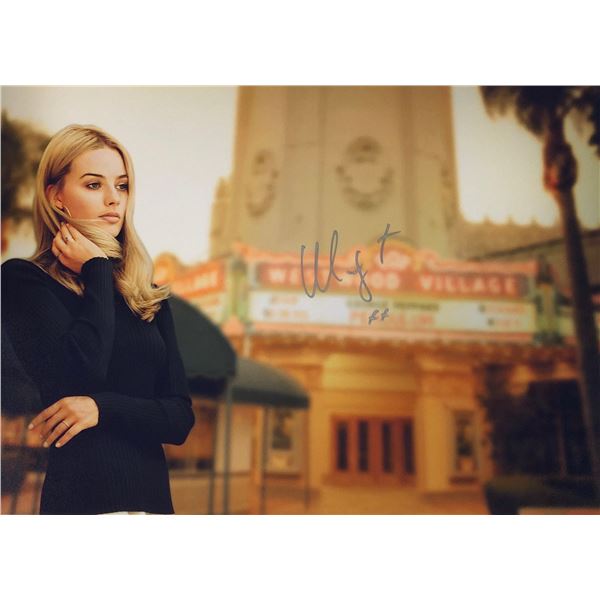 Once upon a time in Hollywood Photo Autographed Signed