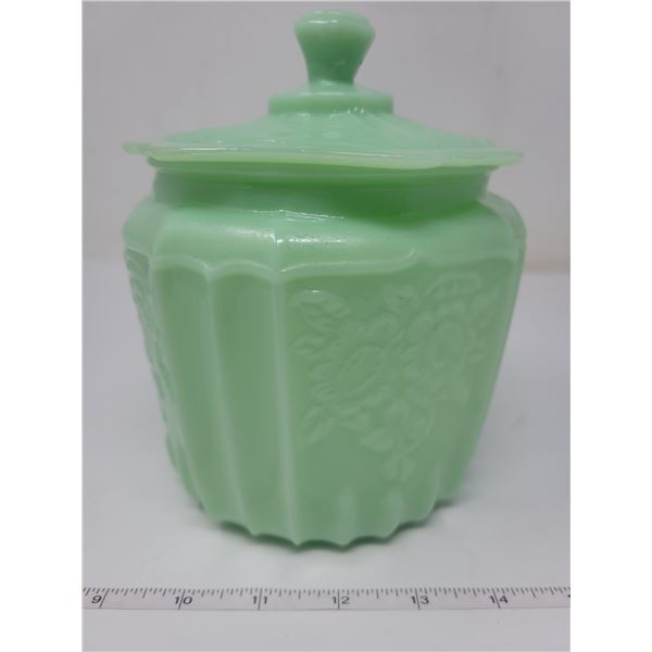 Jadite mayfair open rose biscuit jar 1931-37 no chips or cracks