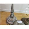 Image 3 : tri lamp plus two vintage fancy bases