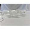 Image 3 : Footed clear cake plate, nice ruffle vintage dish