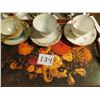 Image 3 : 6 cups & saucers - 17 X 12" tray