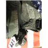 Image 3 : 2 X 2 American flag and US army canteen