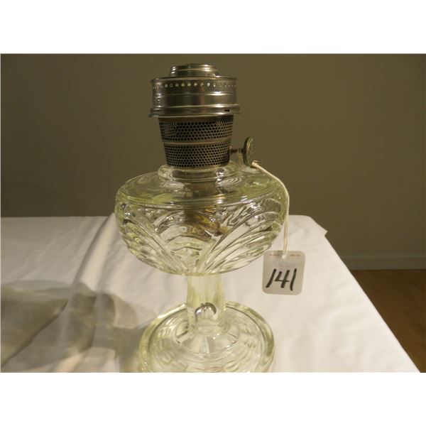 Washington drape Aladdin lamp - good shape