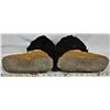 Image 6 : Size 9 Mukluks/fancy beaded with beaver fur