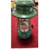 Image 4 : Vintage Coleman Gas Camping Lantern