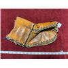 Image 1 : Spalding Leather Hockey Goalie Catcher Mitt 1960's