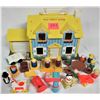 Image 1 : Vintage 1970's Fisher Price Little People play family #952 house with extra accessories