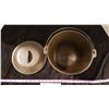 Image 4 : Cast Iron Pot With Lid