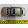 Image 3 : 2 x DieCast Cars - Gold & Marine