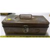 Image 7 : Vintage Tackle Box with Reel & Line