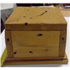 Image 5 : Hand-Crafted Wooden Box - 13x10x7